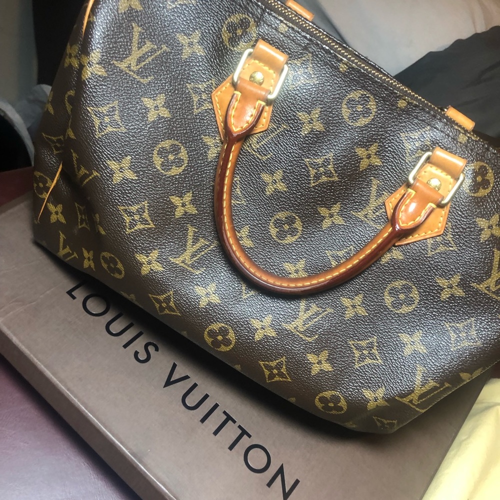 Louis Vuitton Speedy 30